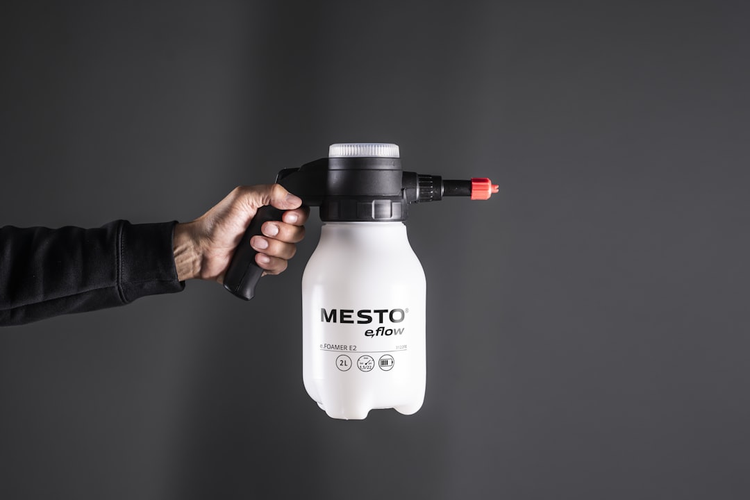 The MESTO FOAMER sprayer is an advanced and reliable cleaning tool, ideal for efficient sanitation and surface cleaning across various industries. This sprayer blends innovative technology with durable construction to provide exceptional performance under demanding conditions. Its ergonomic and user-friendly design ensures ease of use, making it perfect for applying cleaning agents and disinfectants with precision and effectiveness. Prioritizing environmental sustainability, the MESTO pressure sprayer is the perfect choice for professionals seeking reliable and efficient tools for superior c